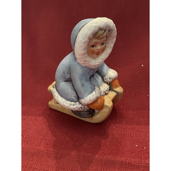 Vintage Porcelain Goebel Child On Sled W Germany - Picture 2 of 6